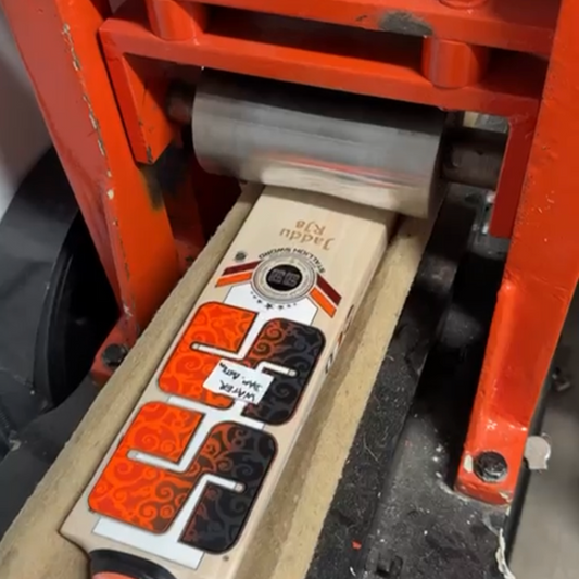 Cricket bat re-pressing