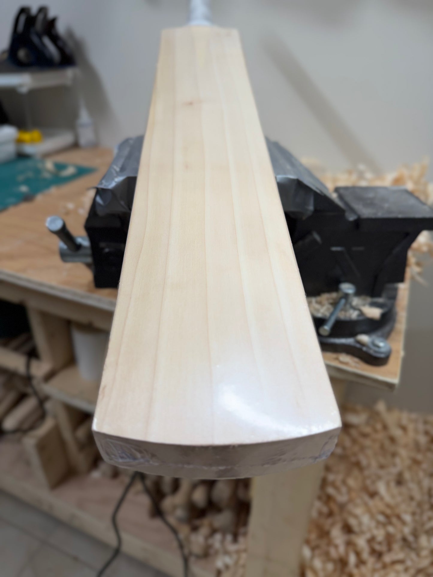 Performance Grade English Willow Cricket Bat - 121