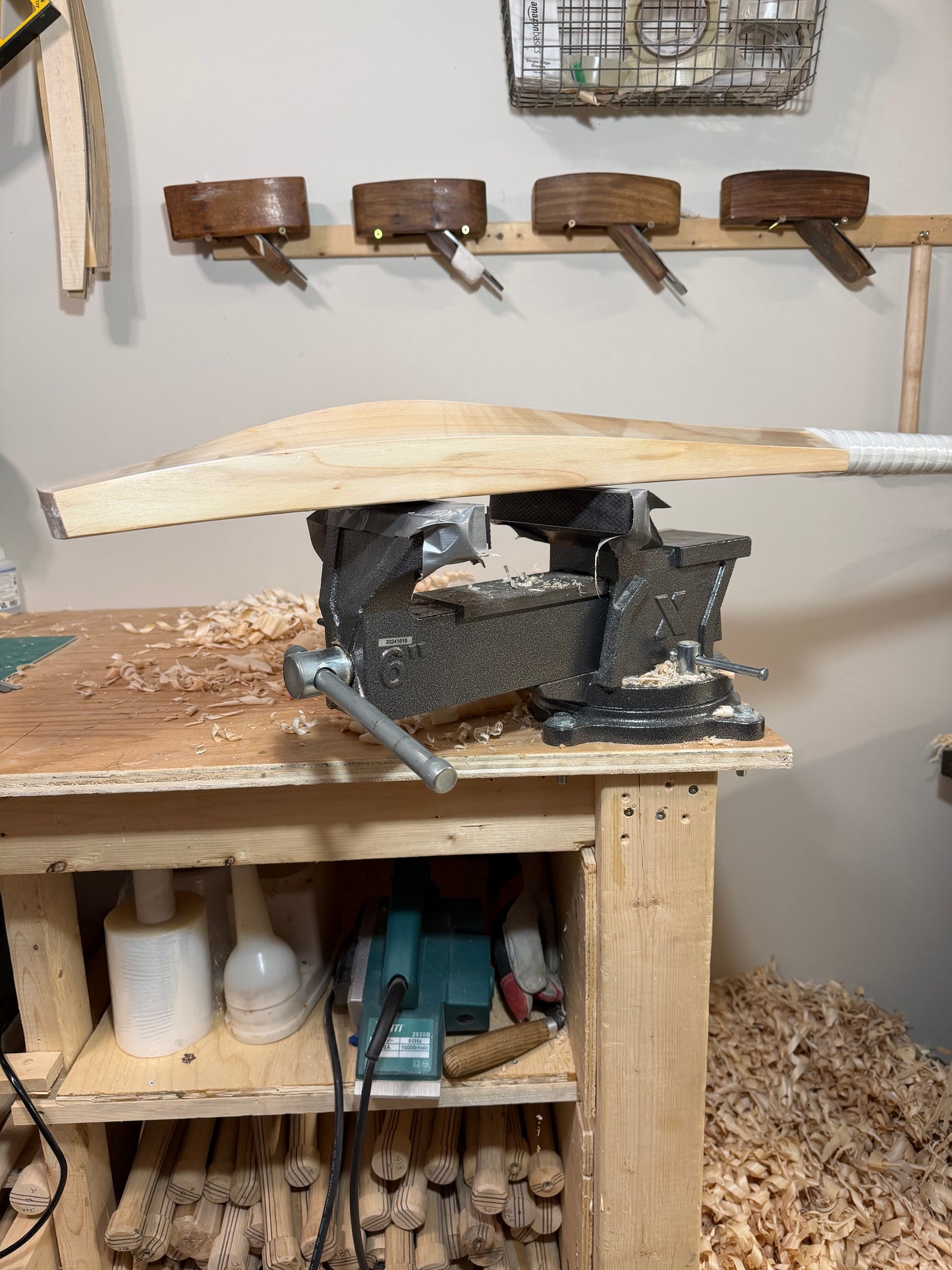 Grade 2 English Willow Cricket Bat - 125 [Clearance]