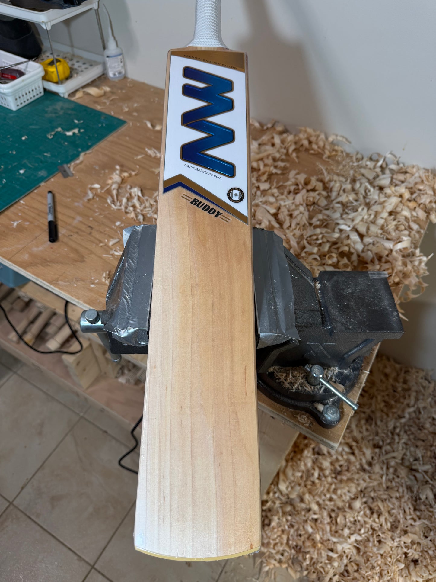 Performance Grade English Willow Cricket Bat - 129 [Factory Seconds]
