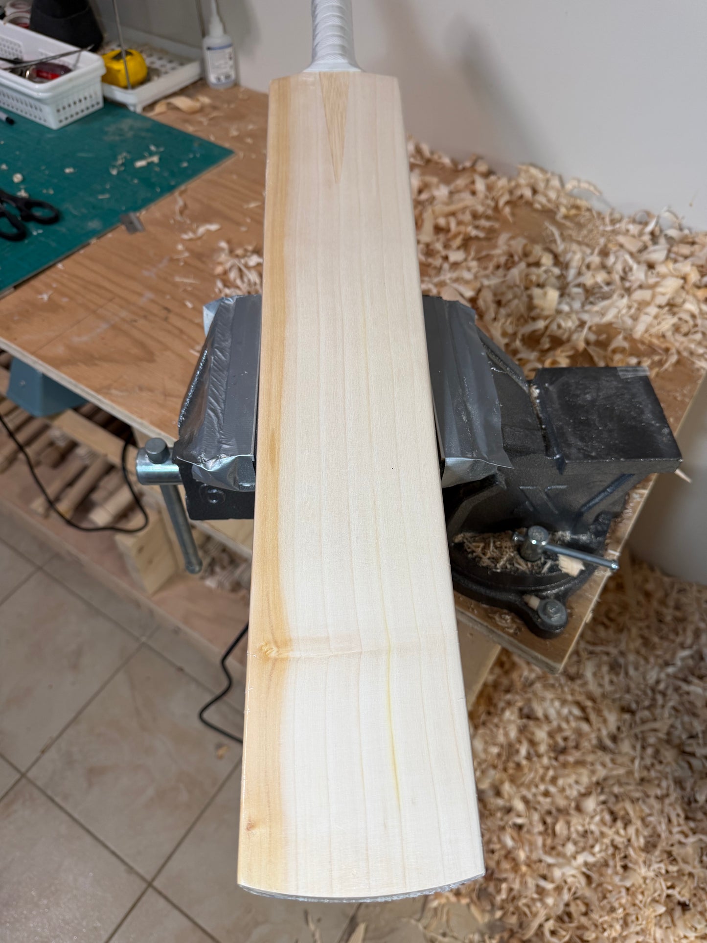 Grade 2 English Willow Cricket Bat - 135