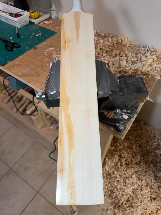 Grade 2 English Willow Cricket Bat - 136